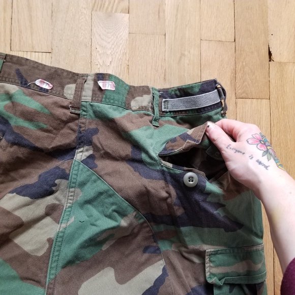 Weatherproof Men's Cargo Pants - Camouflage - Picture 4 of 7